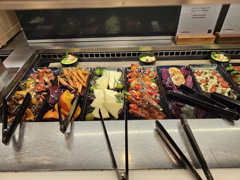 Büfe - öğle yemeği menüsü