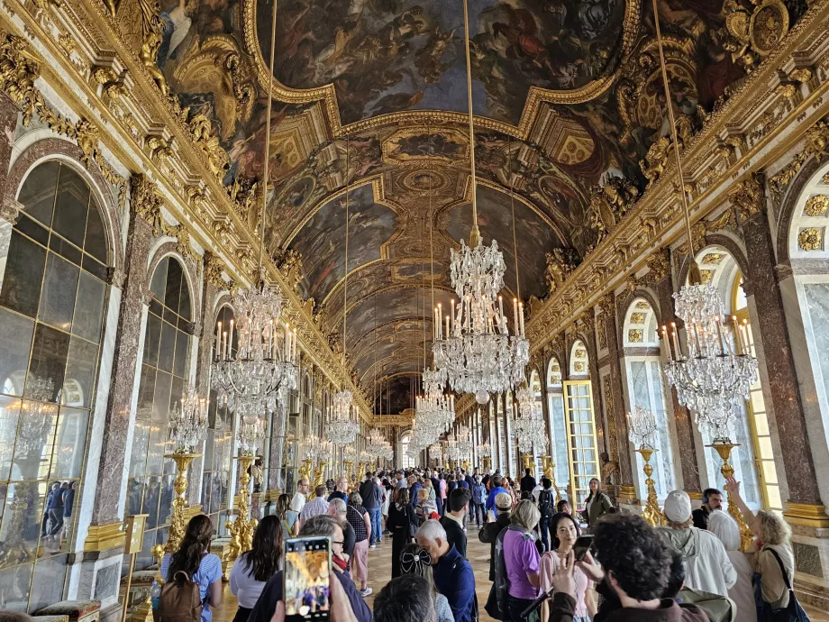 Versailles Aynalar Salonu