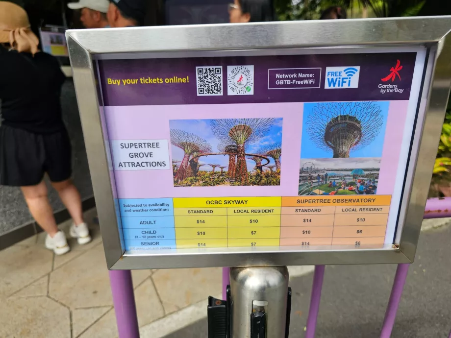 Gardens by the Bay, Supertree Gözlemevi girişi