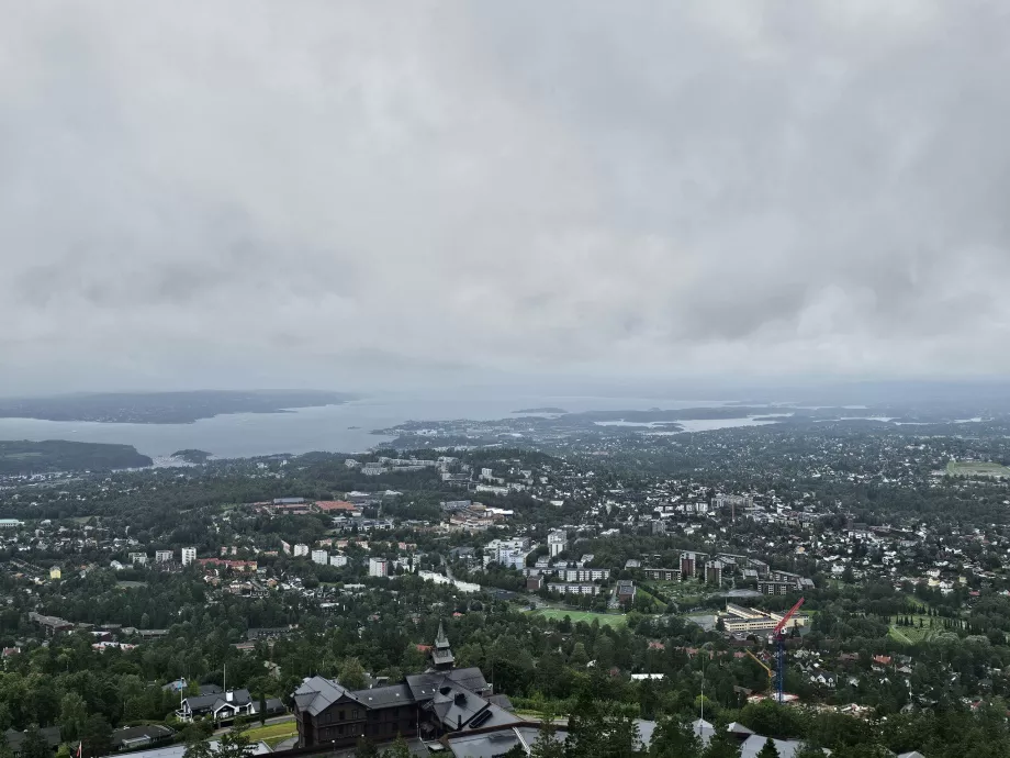 Holemnollen kayak pistinden görünüm