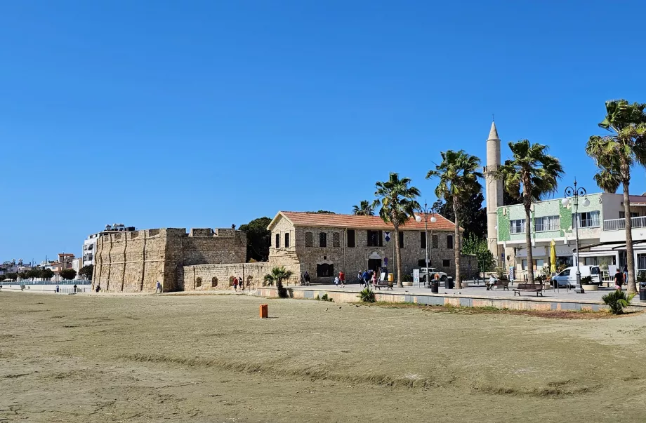 Larnaka Kalesi