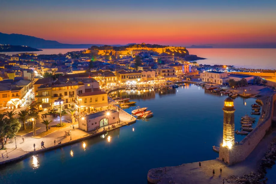 Gece vakti Rethymno