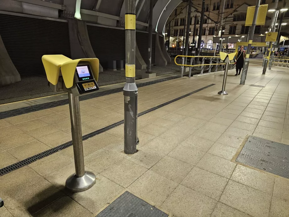 Temassız kart için doğrulayıcı