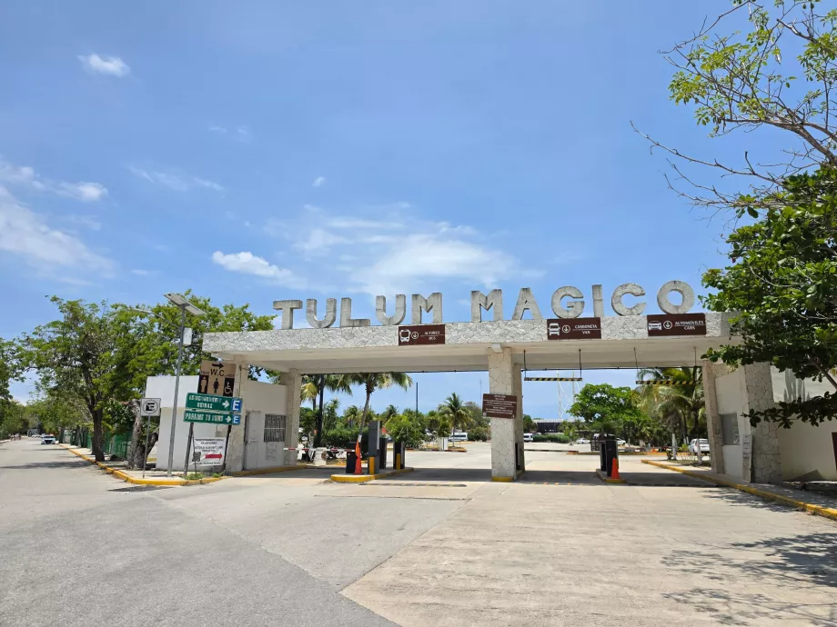 Tulum Arkeolojik Alanı, otopark girişi