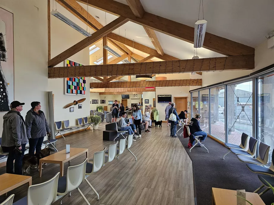 Terminal, Land's End Havalimanı
