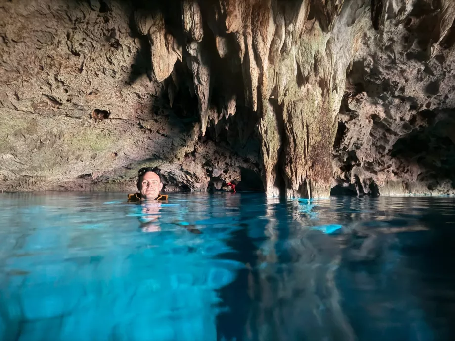 Gran Cenote'de ben