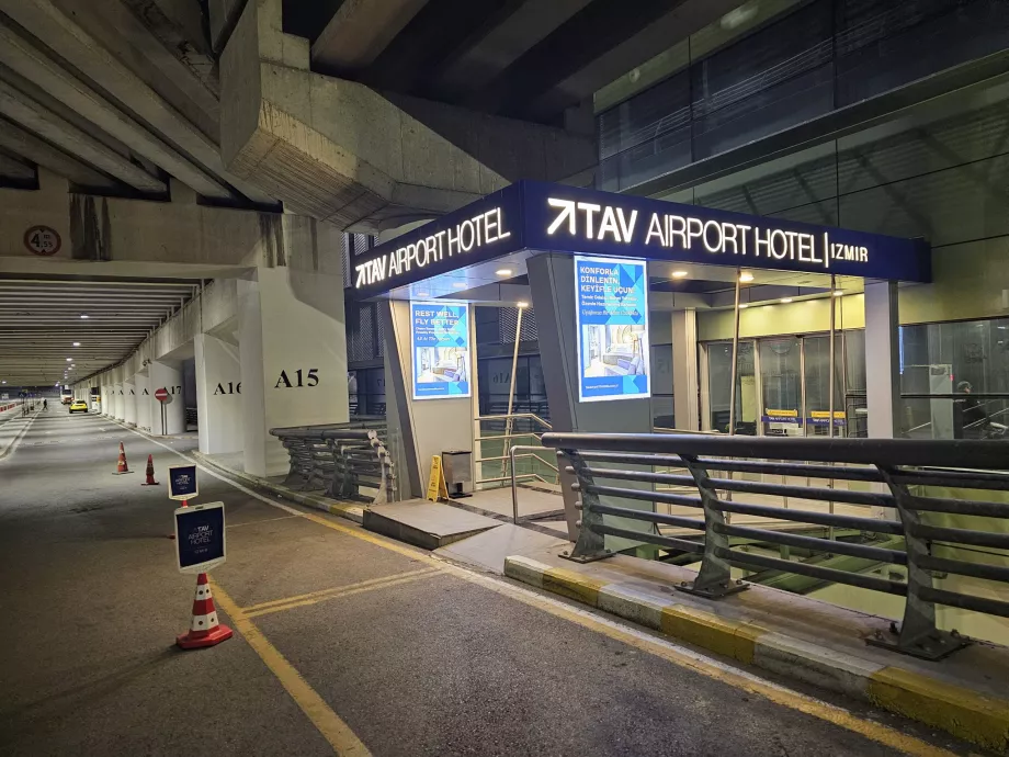 Havaalanı oteli TAV