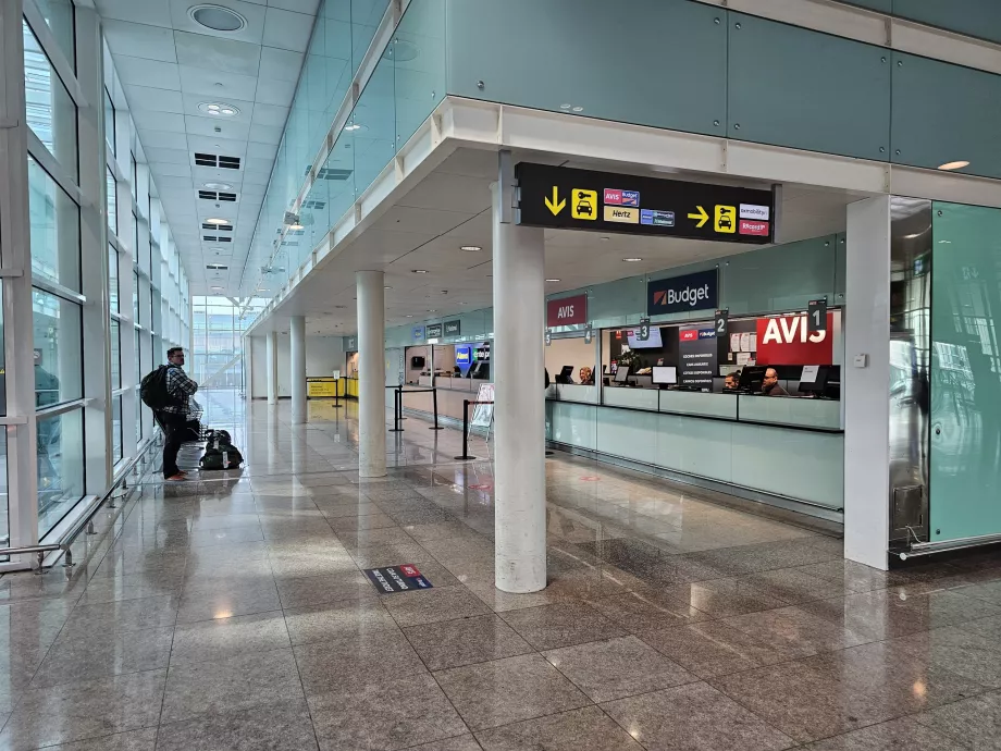 Araç kiralama, Terminal 1