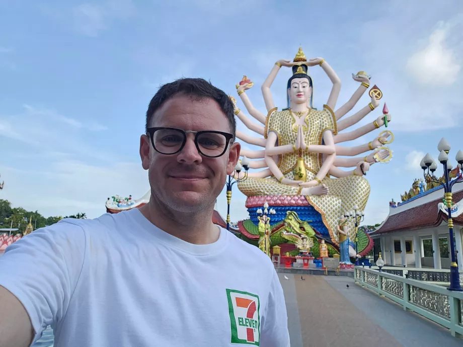 Wat Plai Laem'de ben