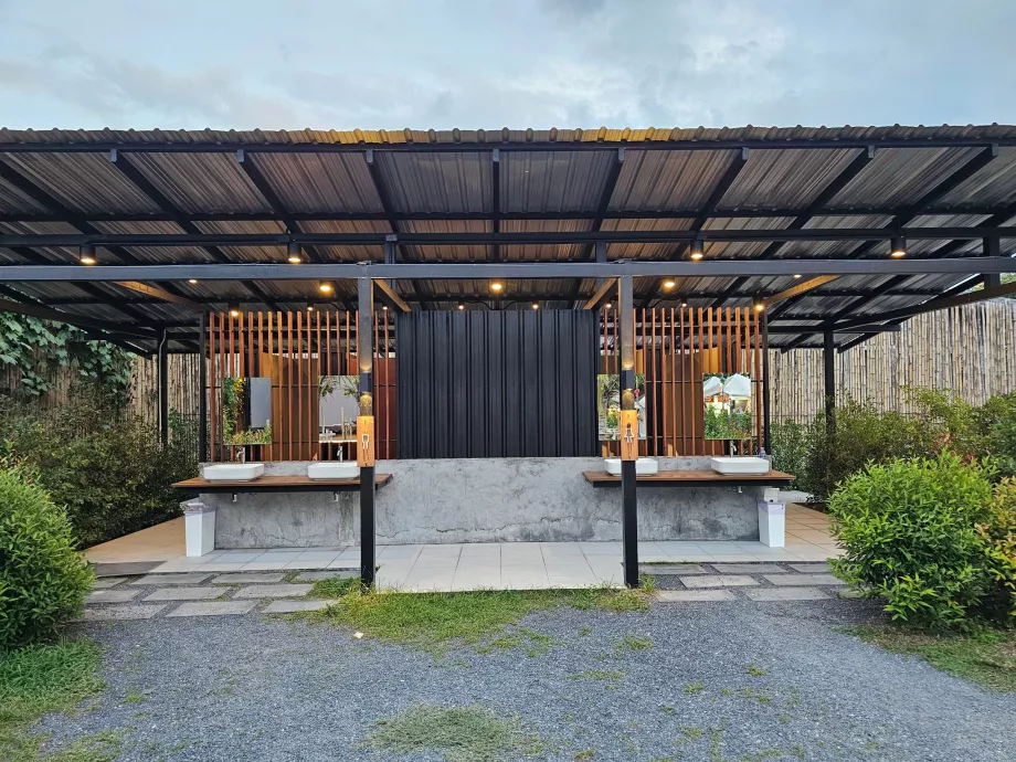 Freewave Market - ücretsiz tuvaletler