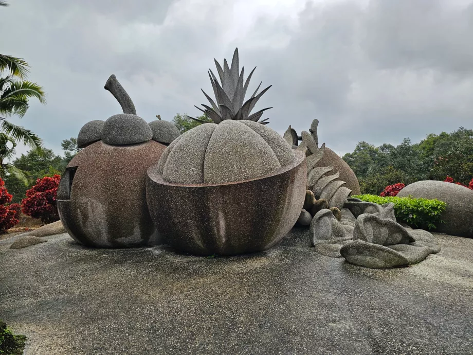 Sihirli Taş Meyveler