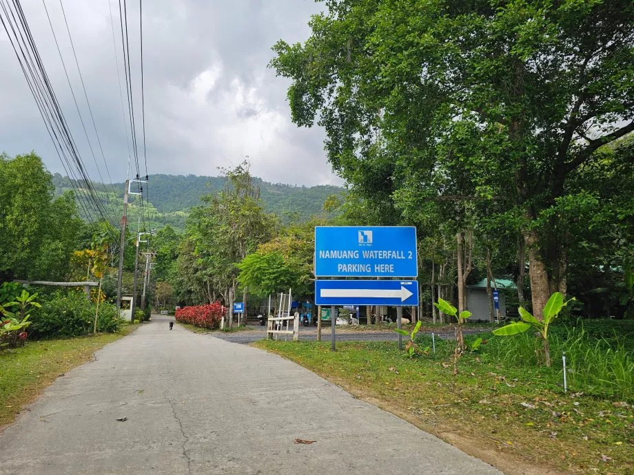 Yön Namuang Şelalesi 2