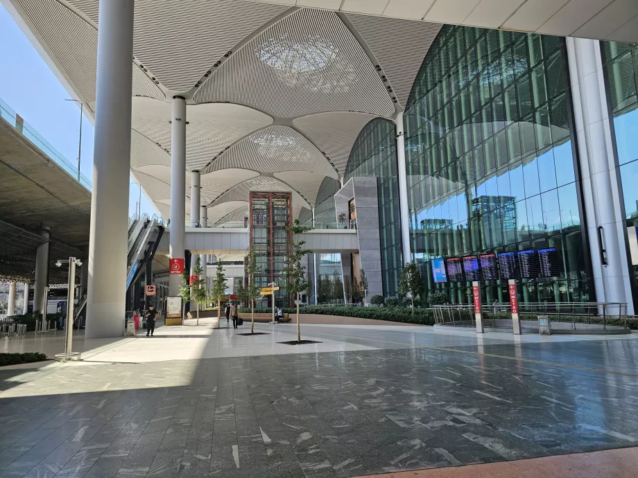 İstanbul Havalimanı ile varış