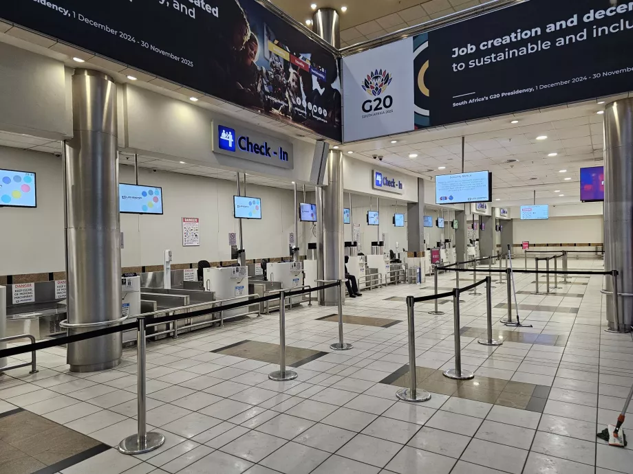 Check-in masaları