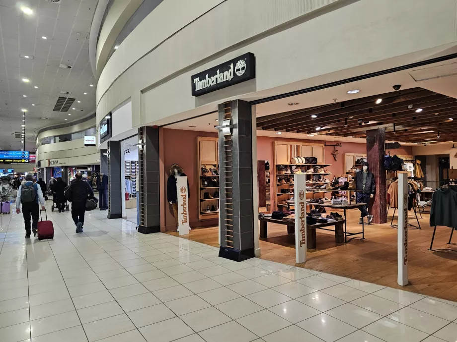 Ticaret, transit bölge