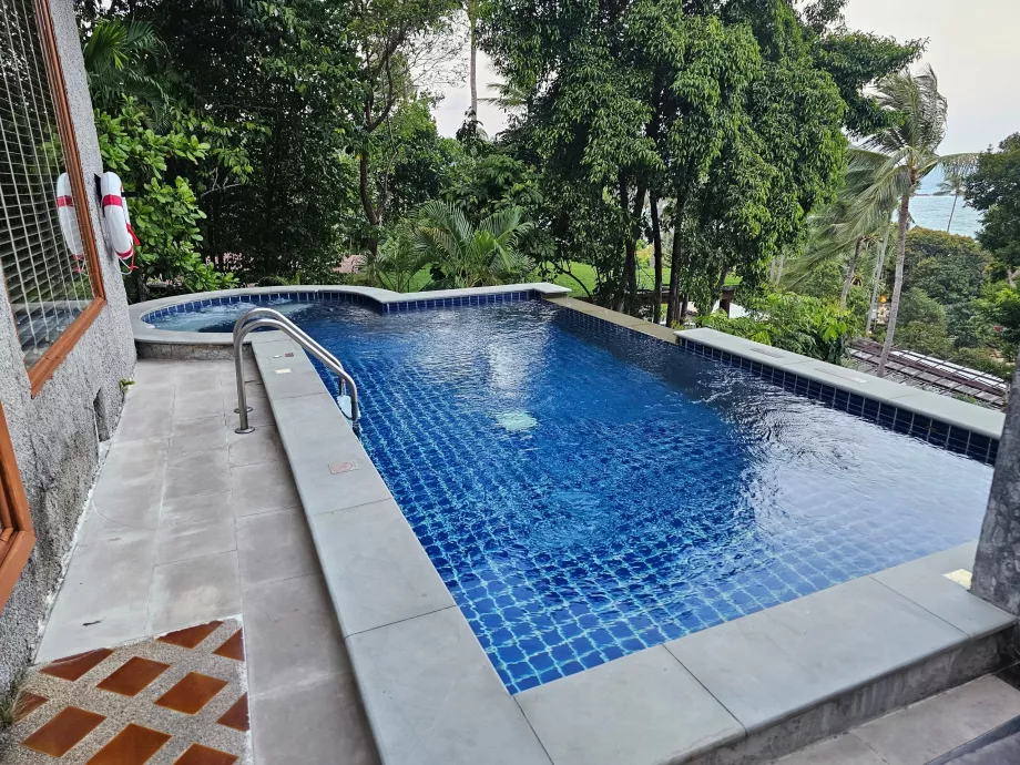 Villamızda özel havuz