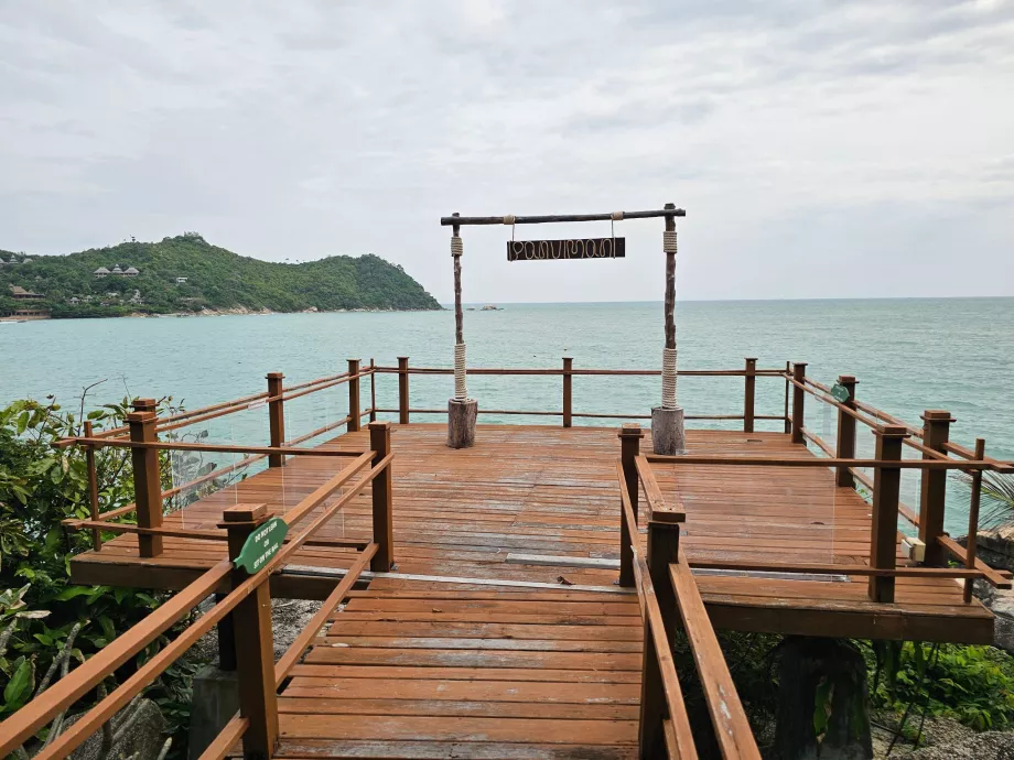 Deniz manzaralı iskele