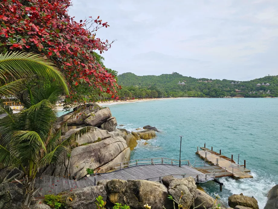 Otel çevresinde sahil