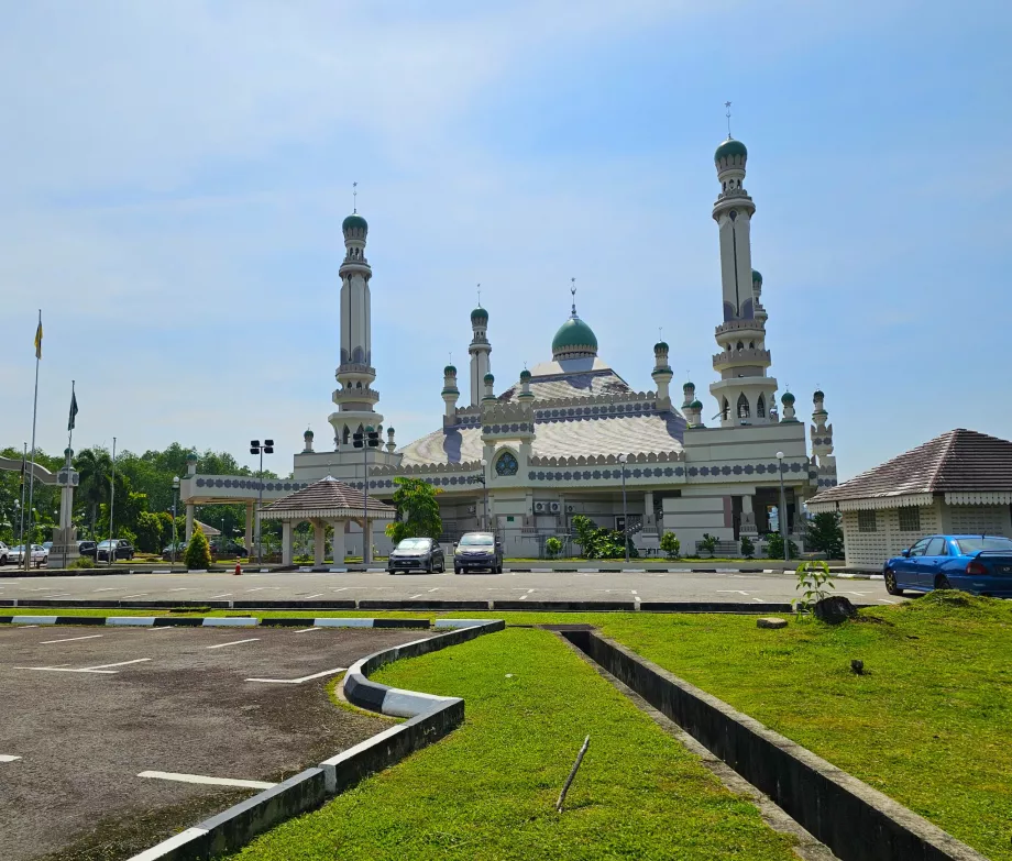 Duli Pengiran Camii