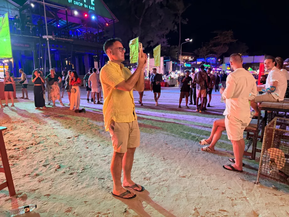 Dolunay Partisinde Ben