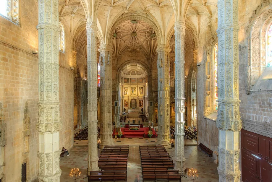 Santa Maria Kilisesi'nin İçi, Mosteiro dos Jeronimos