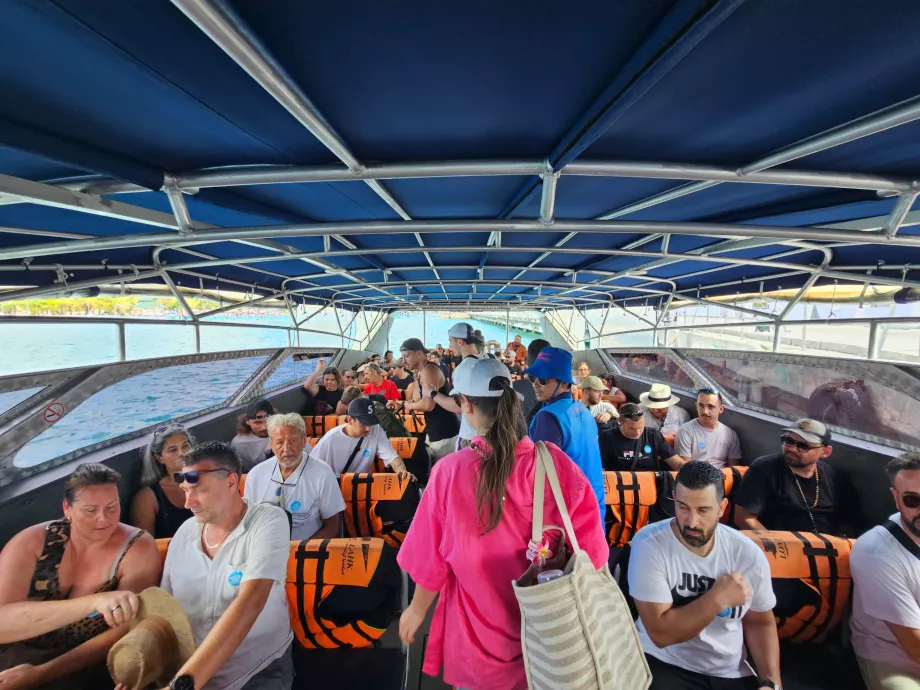 Koh Phangan - Koh Samui sürat teknesinin içinde