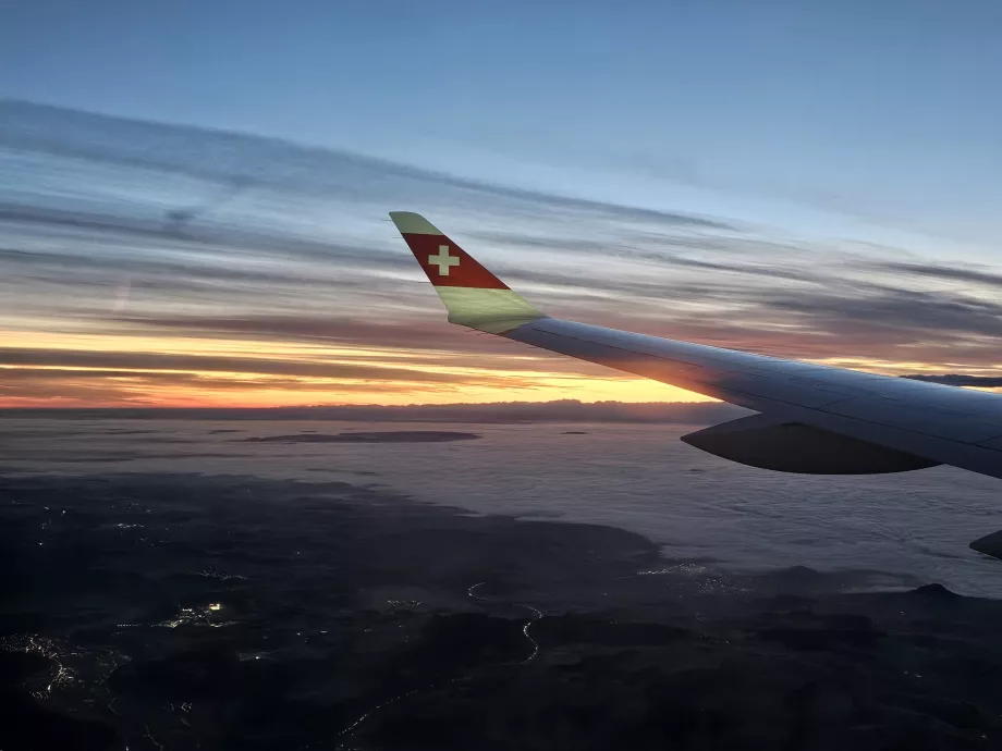 Prag - Zürih uçuşu sırasında kanat