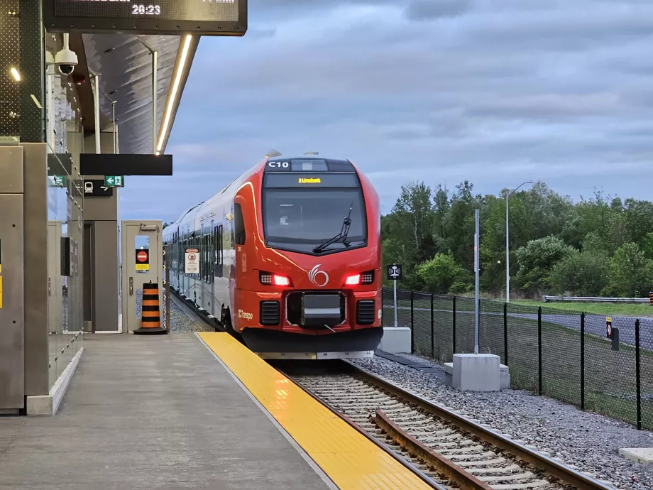 2. satır, dizel tren