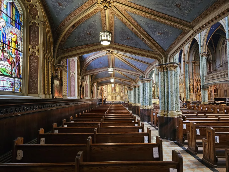 Notre Dame Bazilikası