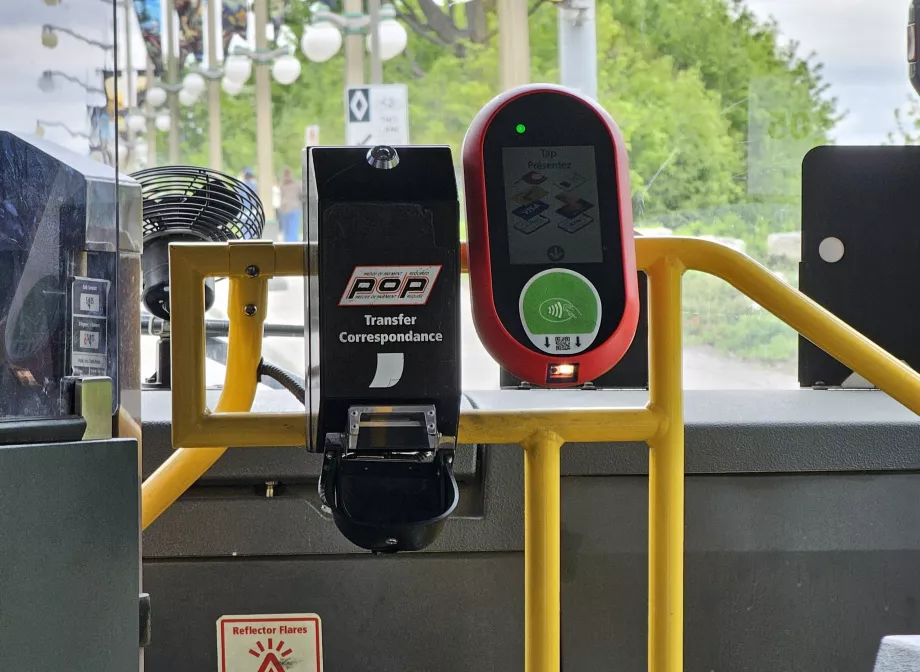 Otobüste bilet kontrol cihazı