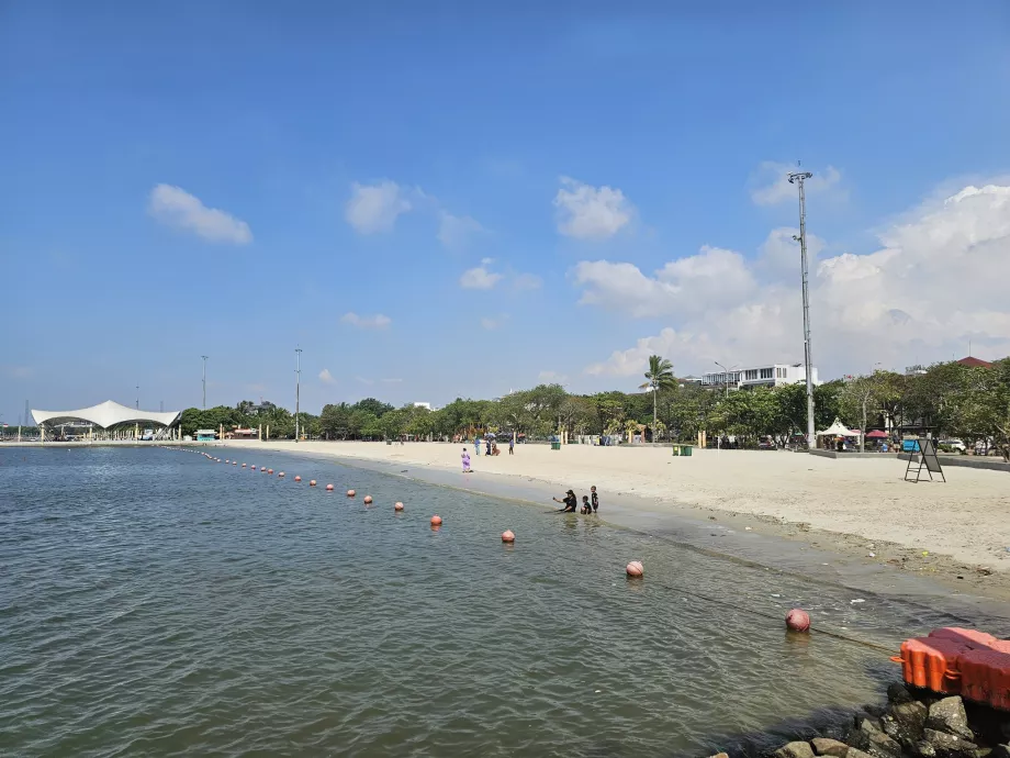 Ancol Plajı