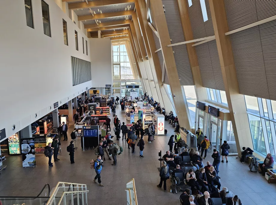 Nuuk Havalimanı Transit Bölgesi
