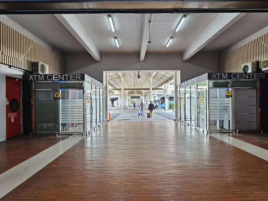 ATM'ler, terminal 1