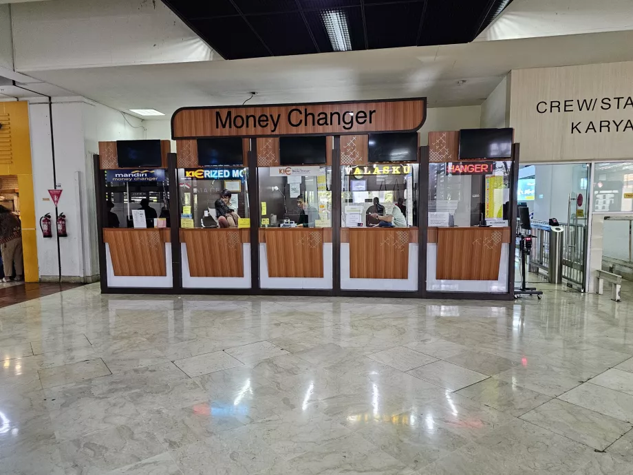 Döviz Bürosu, Gelen Yolcu Salonu, Terminal 2