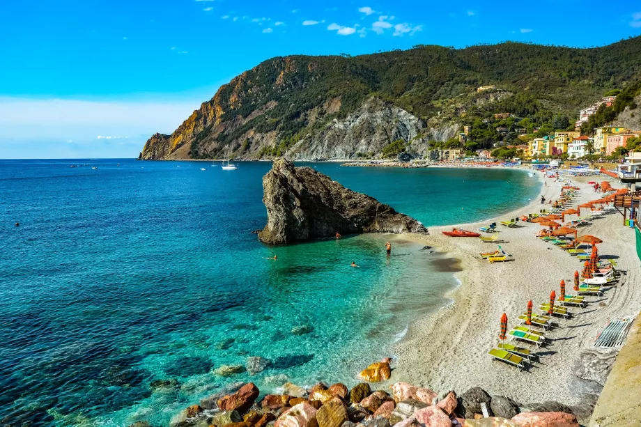 Monterosso'daki plaj