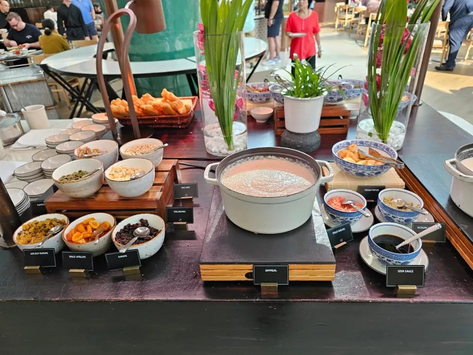 Rise Restaurant'ta Kahvaltı