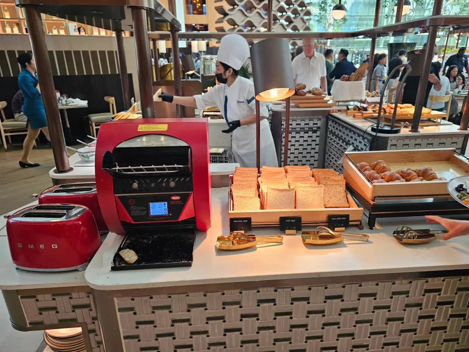 Rise Restaurant'ta Kahvaltı