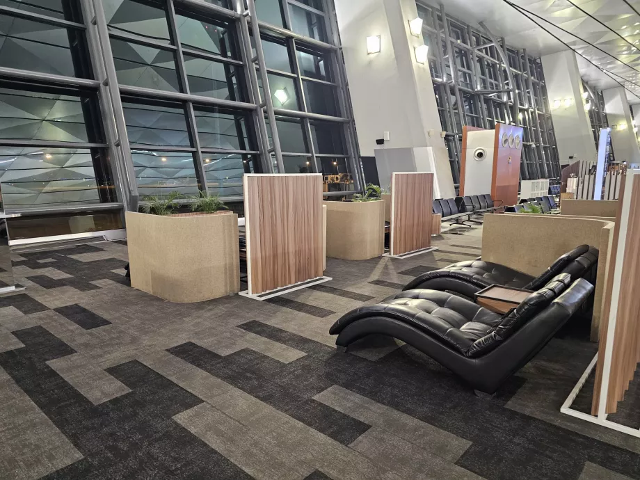 Dinlenme alanı, Terminal 3, transit geçiş alanı