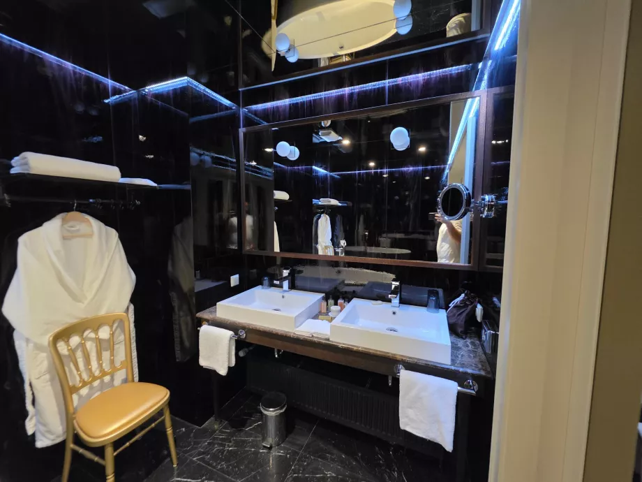 Ana banyo