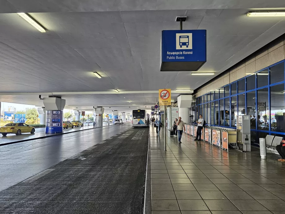 Otobüs durağı işaretleri
