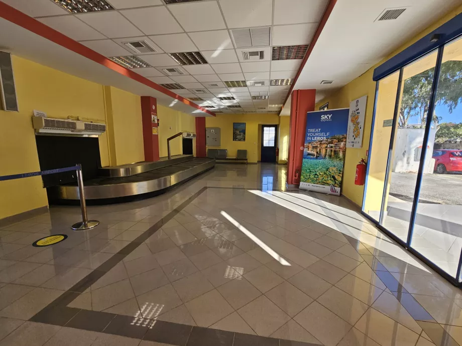 Gelen yolcu salonu, Leros Havalimanı