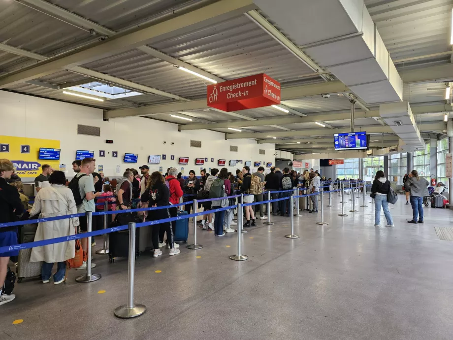 Check-in salonu, Terminal 1