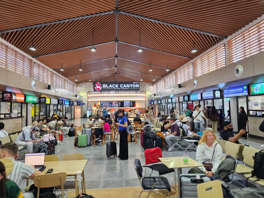 Kara taşımacılığı terminali