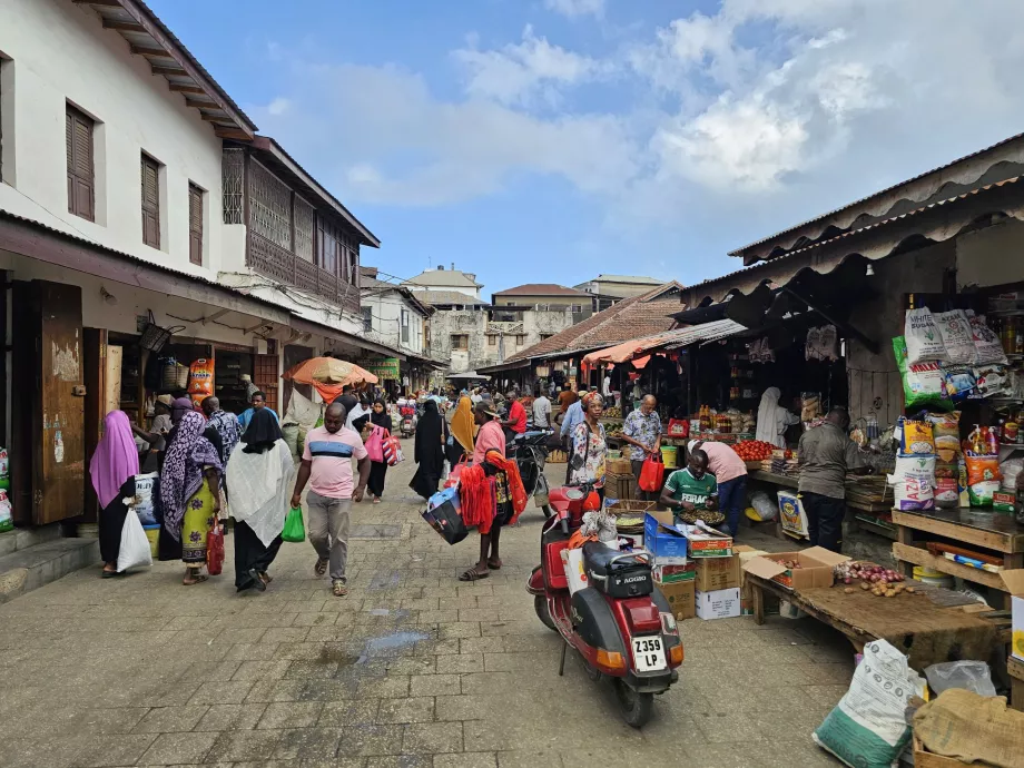 Darajani Çarşısı, gıda satışı