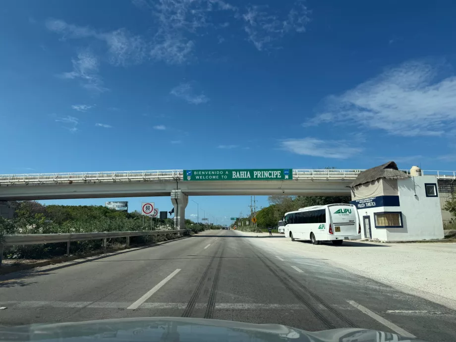 Cancún ile Tulum arasındaki otoyol