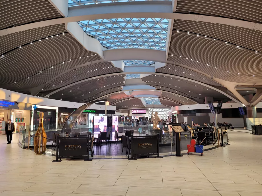 Terminal 1, B Bölümü