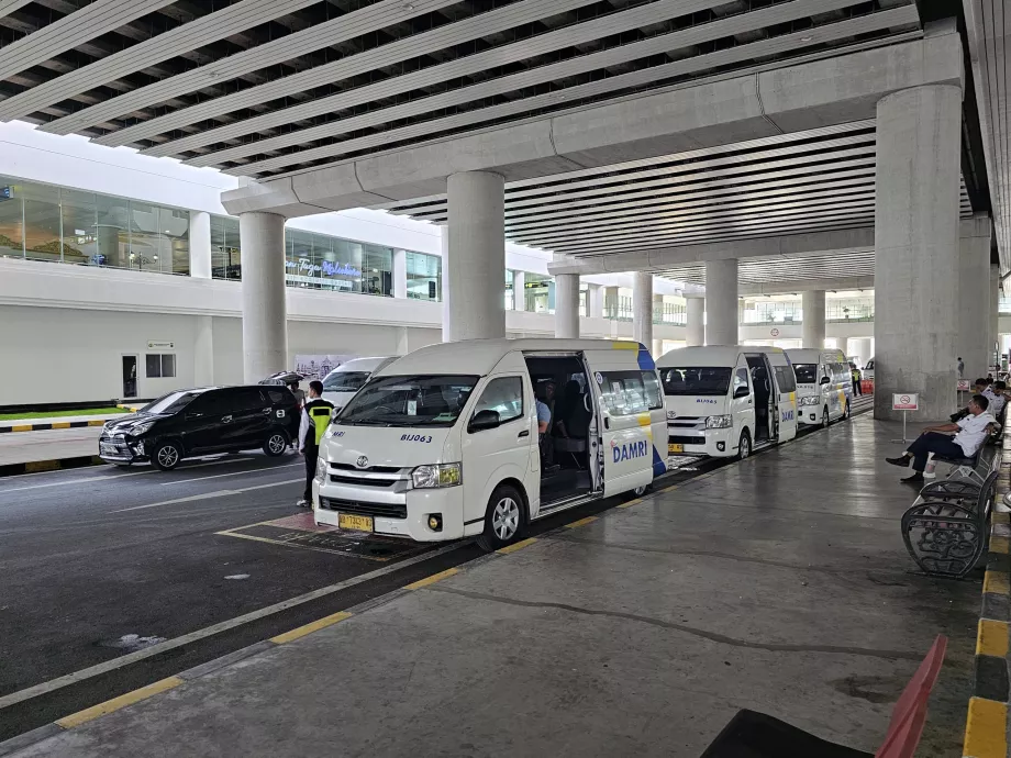 DAMRI Minibüs