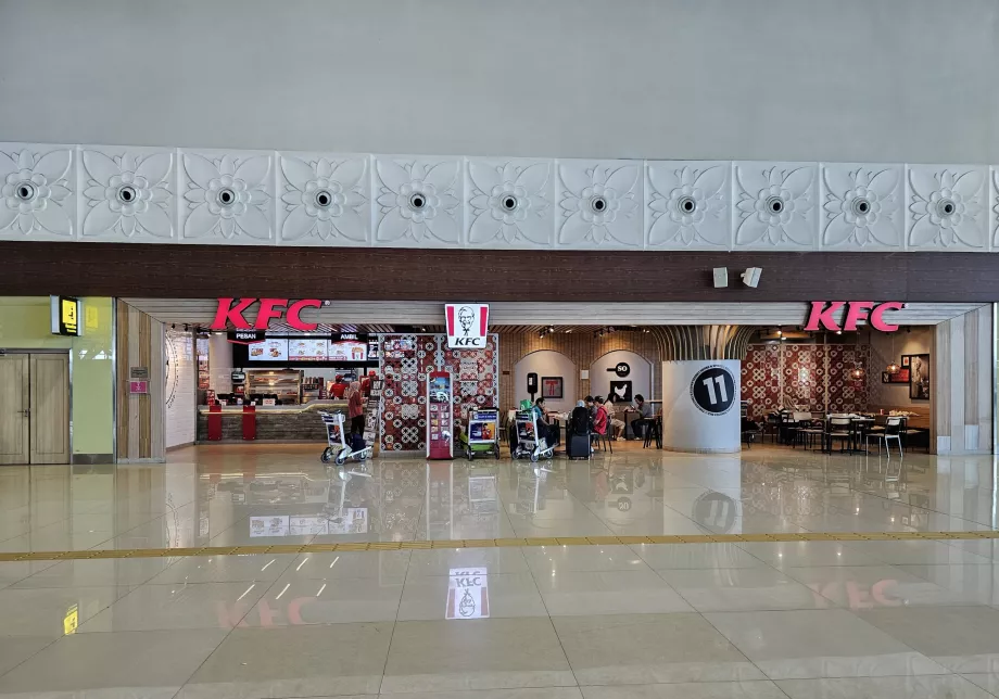 KFC, kamu bölümü