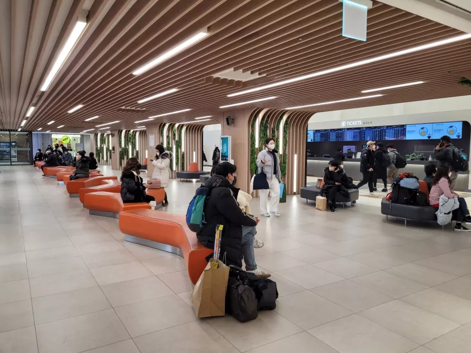 Ekspres Otobüs Terminali