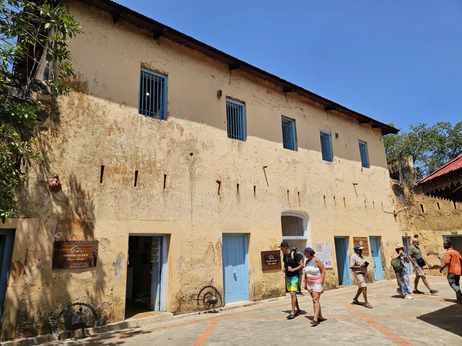 Hapishane Adası, hapishane binası